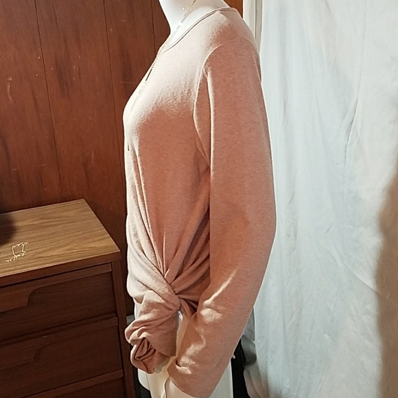 Tan long sleeve shirt - Picture 2 of 4